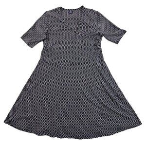 Izod Faux Wrap A-Line Dress Size XXL Black Geometric Pattern Midi Dress EUC LN